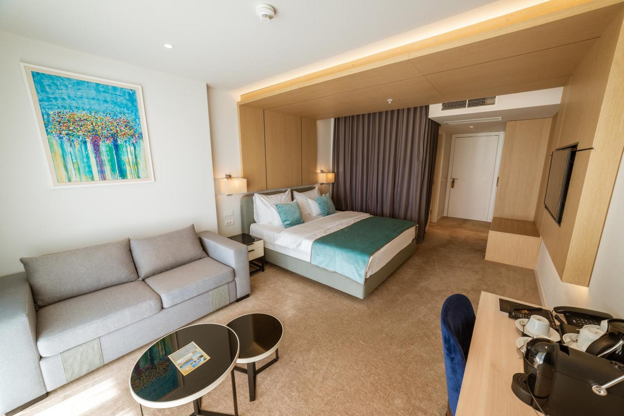 Hotel Imperial Conference & Spa بودفا المظهر الخارجي الصورة