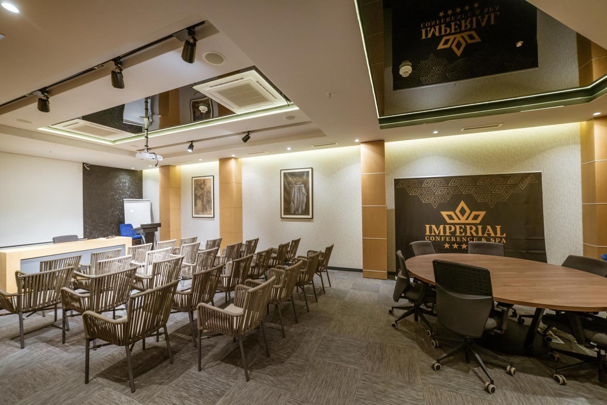 Hotel Imperial Conference & Spa بودفا المظهر الخارجي الصورة